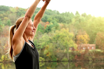 Read more about the article Sintomas da menopausa: O poder dos exercícios físicos!