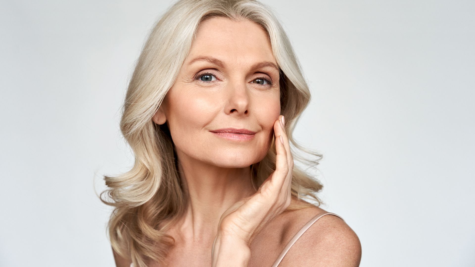 Read more about the article 7 chaves para dominar os sintomas da menopausa!